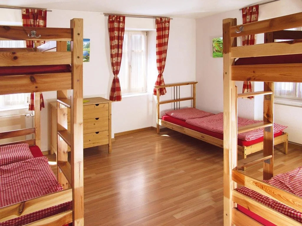 Boardercamp Laax - swiss mountain hostel