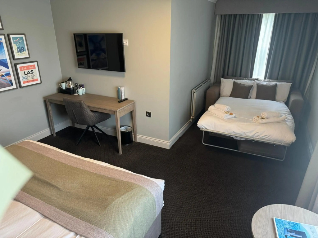 The Essex Golf & Country Club Hotel