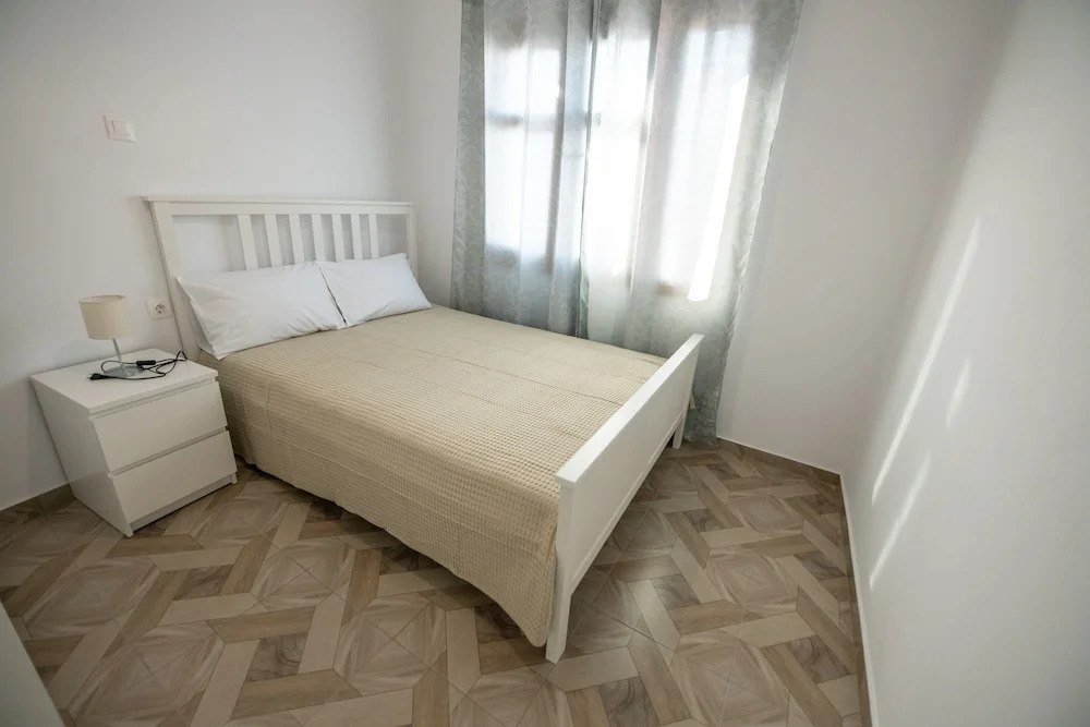 Lovely 1-bedroom Flat In Skopelos