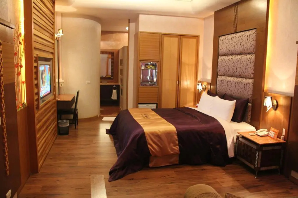 Hua Pinju Motel