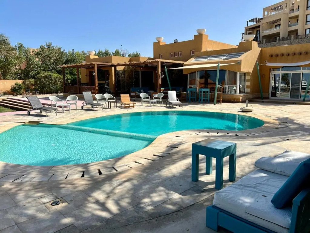 MB 2 Palace New Marina El Gouna