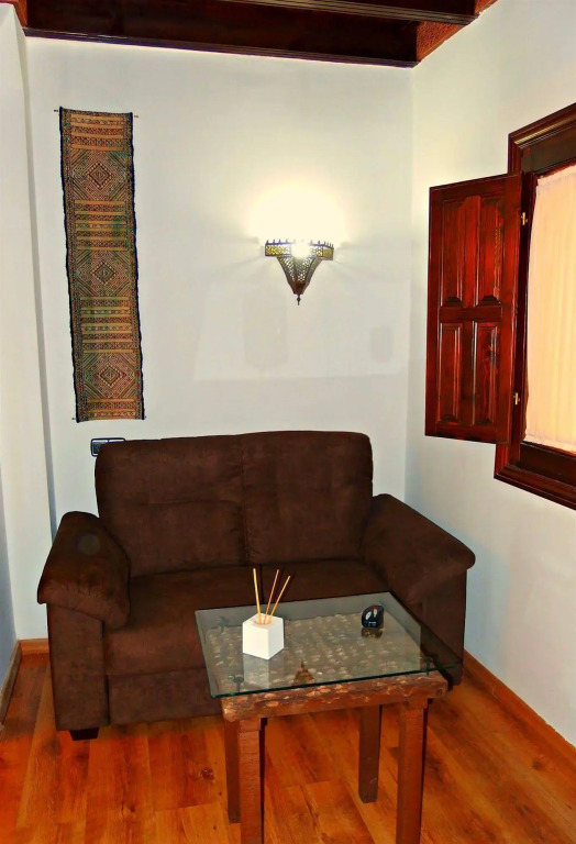 ADANAR Muralla Zirí Centro Premium
