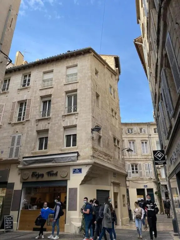 Quiet Studio for 2 Near Palais Des Papes
