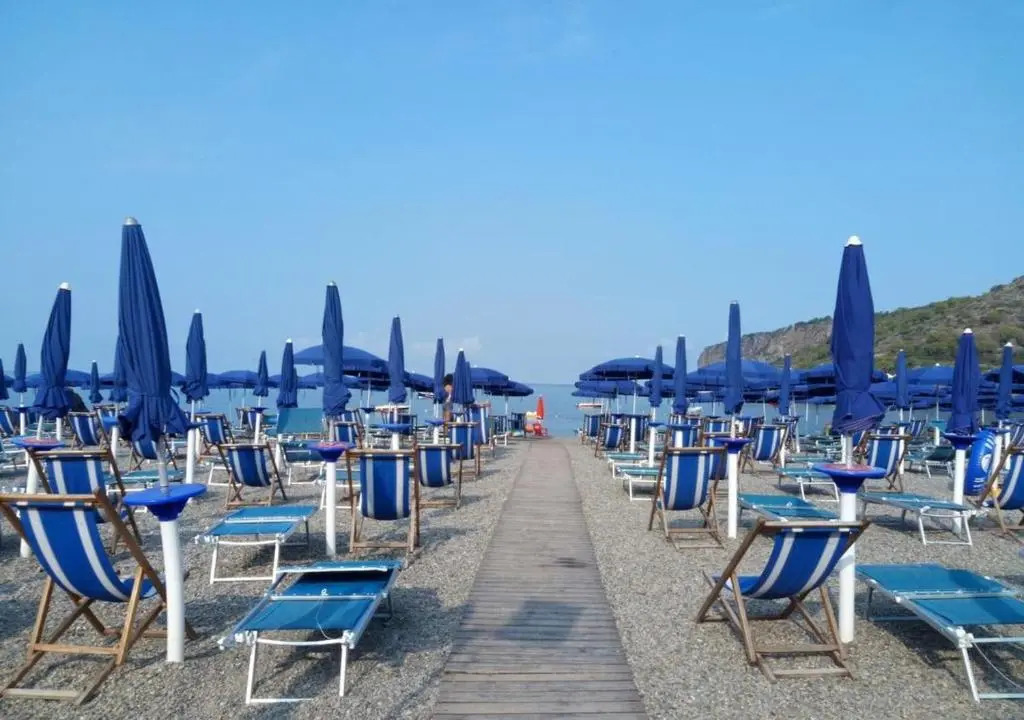 Villaggio Turistico La Mantinera - Hotel