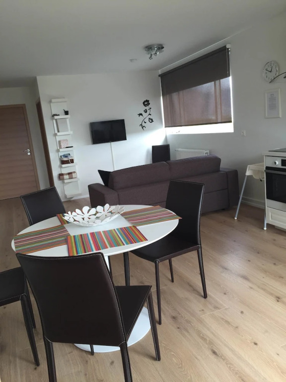 Lonid Apartment