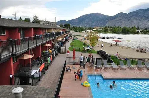 Safari Beach Resort