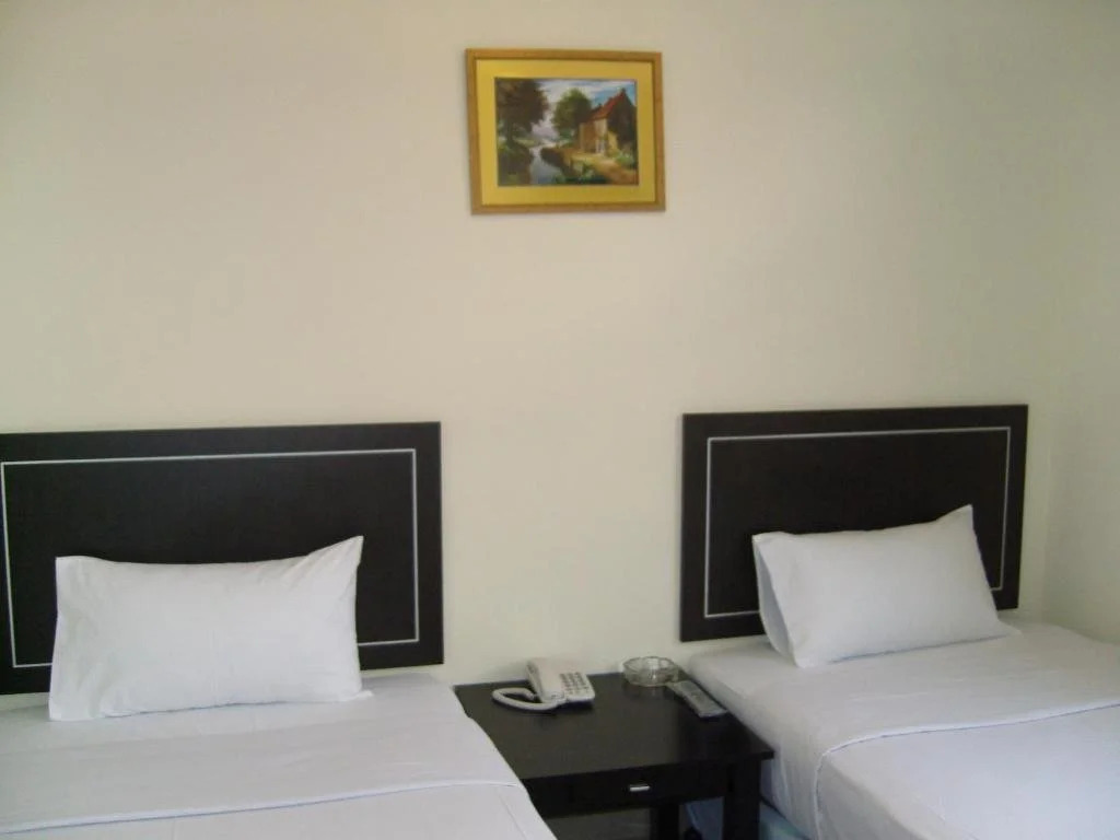 Linkway Hotel