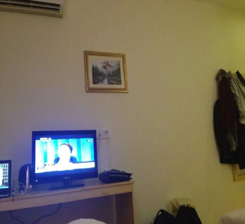 Super 8 Hotel Jinan Railway Station Square
