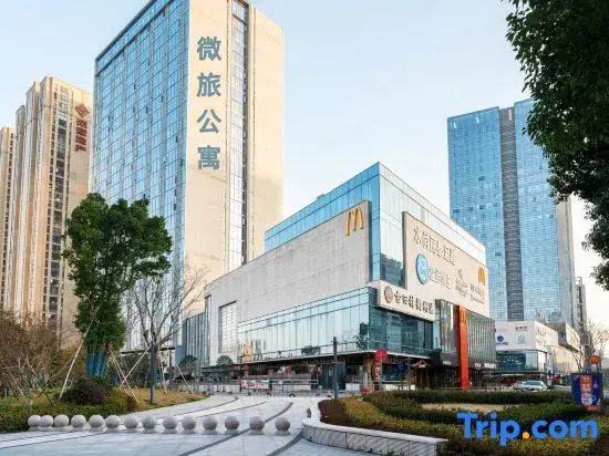Weilv Apartment (Romon Universal City Yintai)