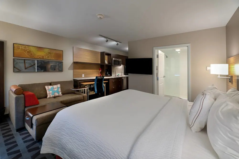 TownePlace Suites by Marriott Milwaukee Oak Creek