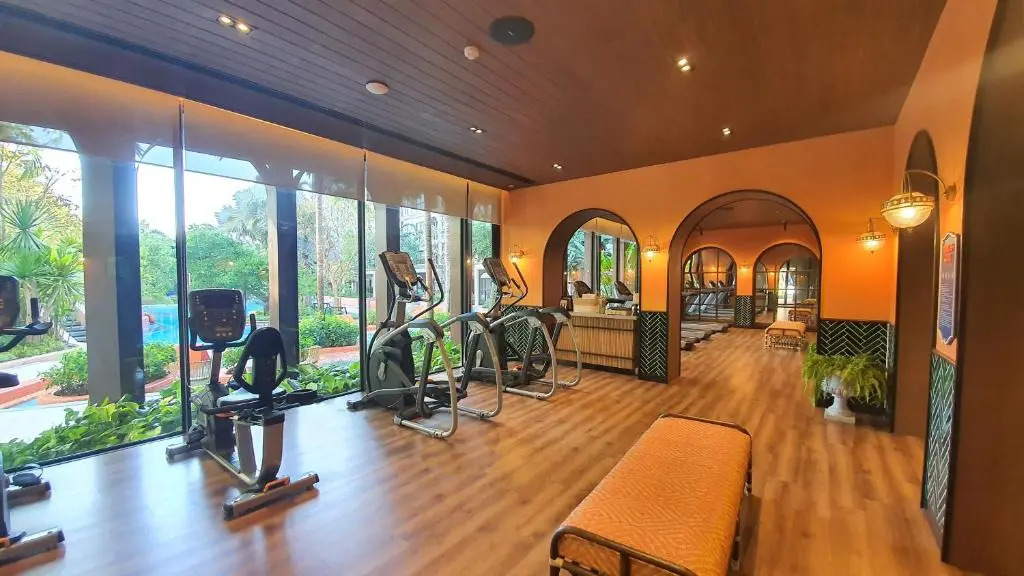 2BR Designer's villa at La Habana Huahin