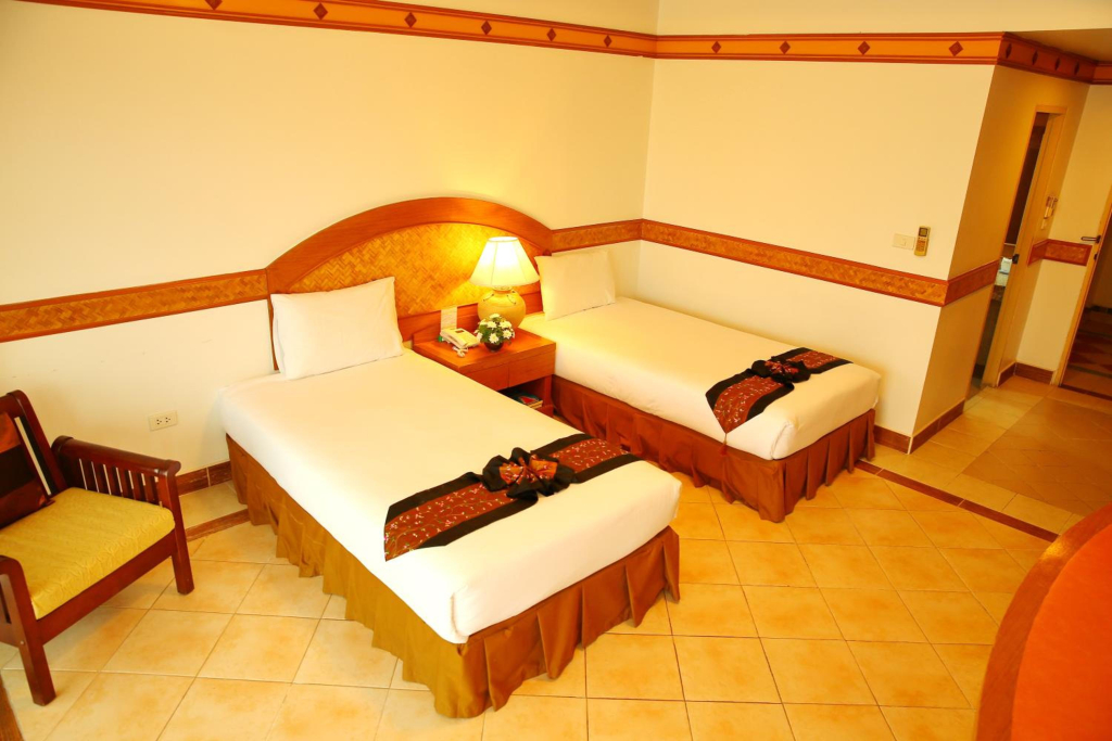 Diana Garden Resort - SHA Extra Plus