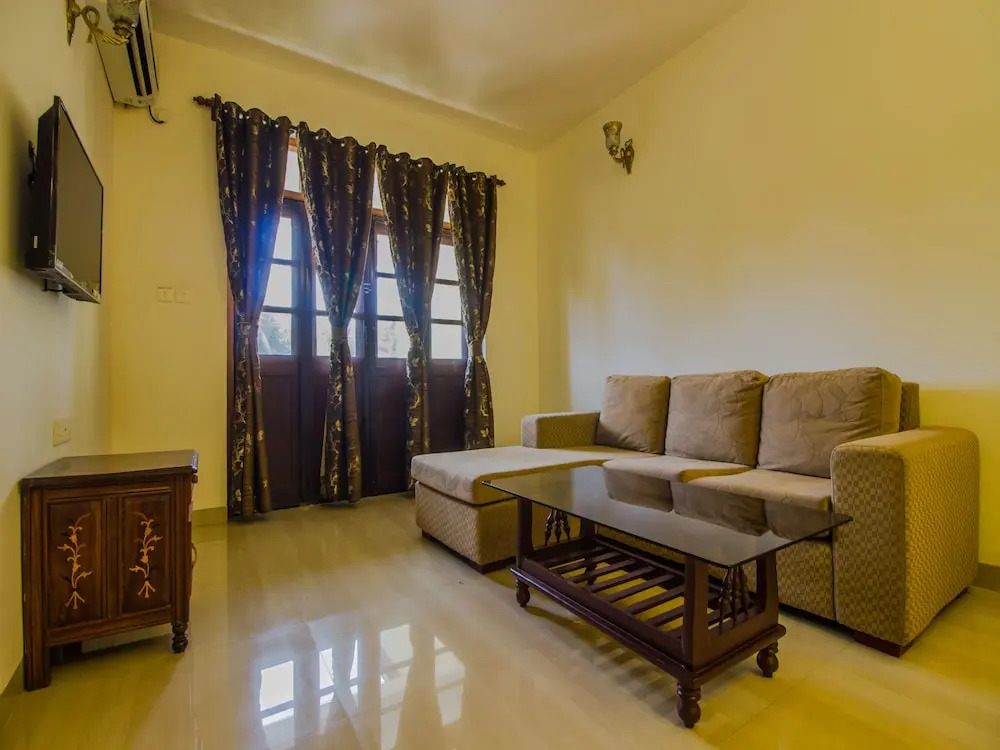 OYO 12710 Home Elegant 2BHK Betalbatim