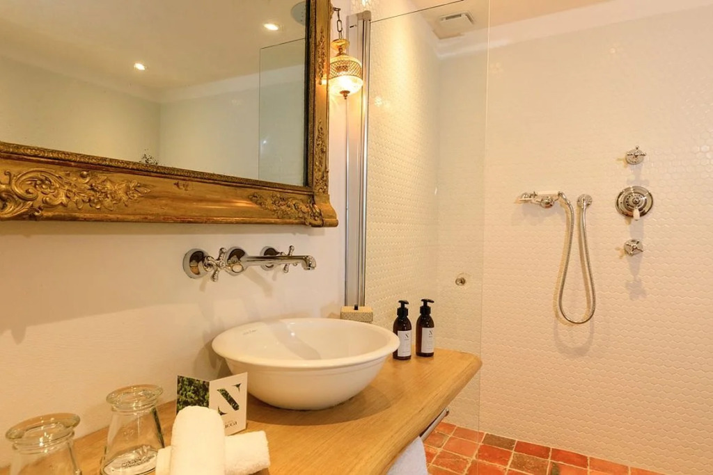 Grand Hôtel De Cala Rossa & Spa Nucca