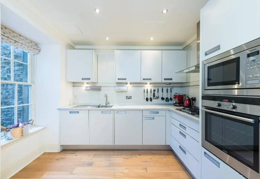 ALTIDO Luxury Apart for 6 with Patio in City Centre