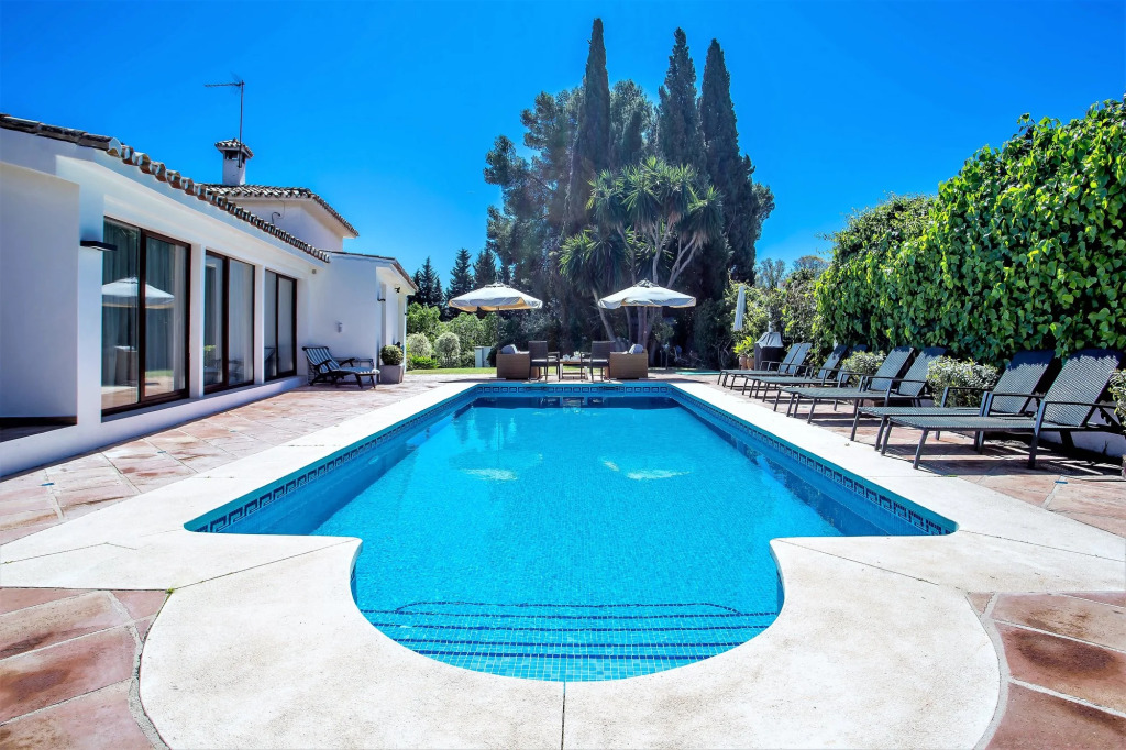 5 B/R VILLA BY PUERTO BANUS & SEA 5min ✴️✴️✴️✴️✴️