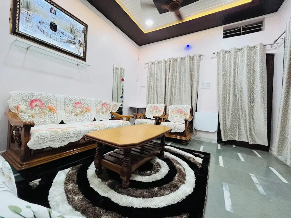 Shrilok Kutir