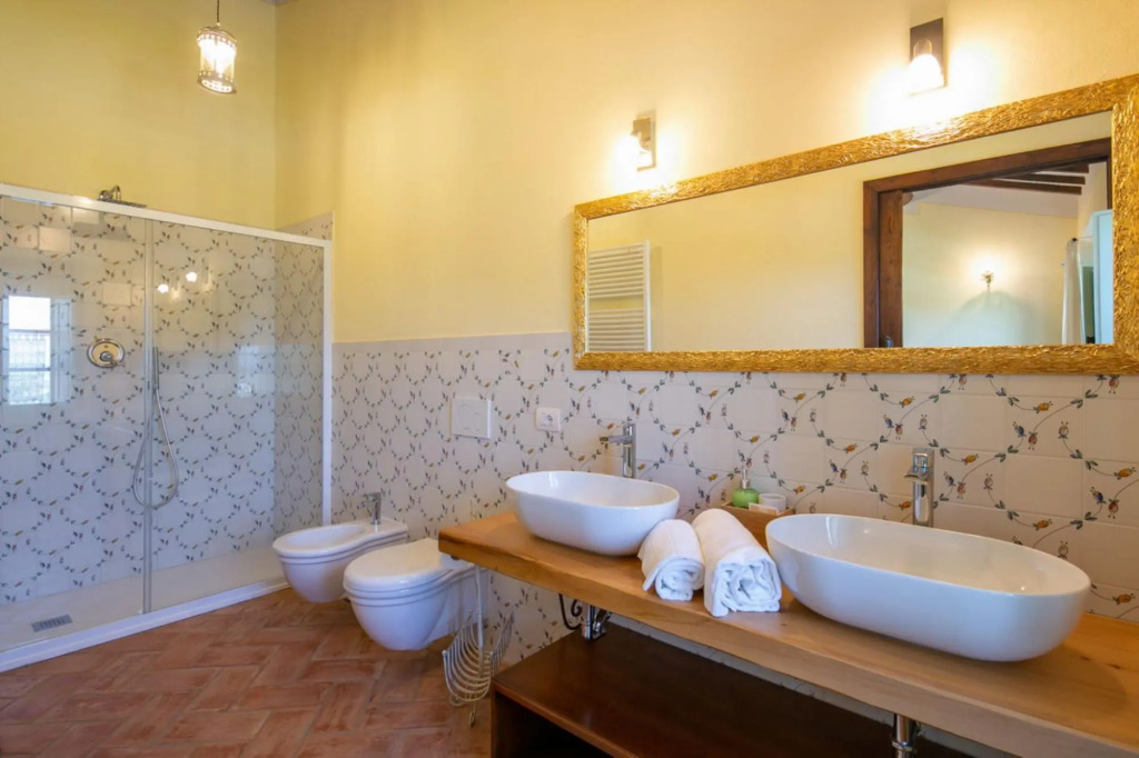 Elegant villa with private pool near Cortona-Villa Irene