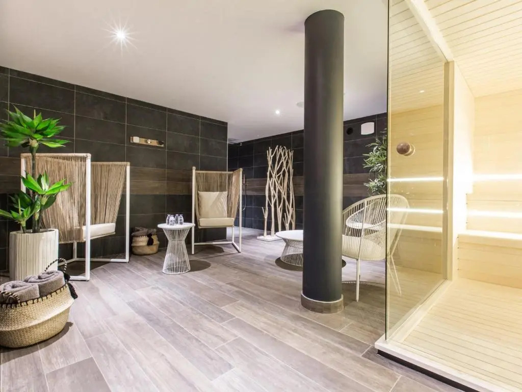 Chalet Les Gets, 11 pièces, 14 personnes - FR-1-454A-9