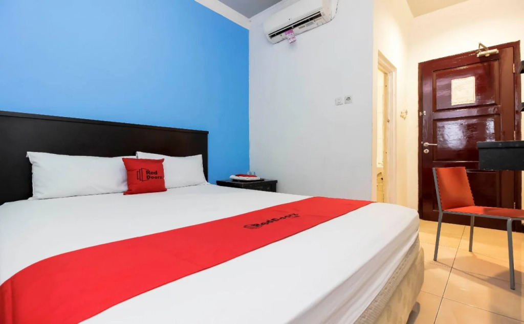 RedDoorz near OPI Mall Palembang 2