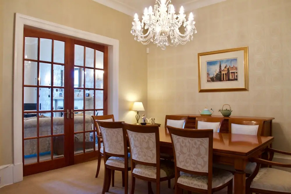 Home In Historic Edinburgh