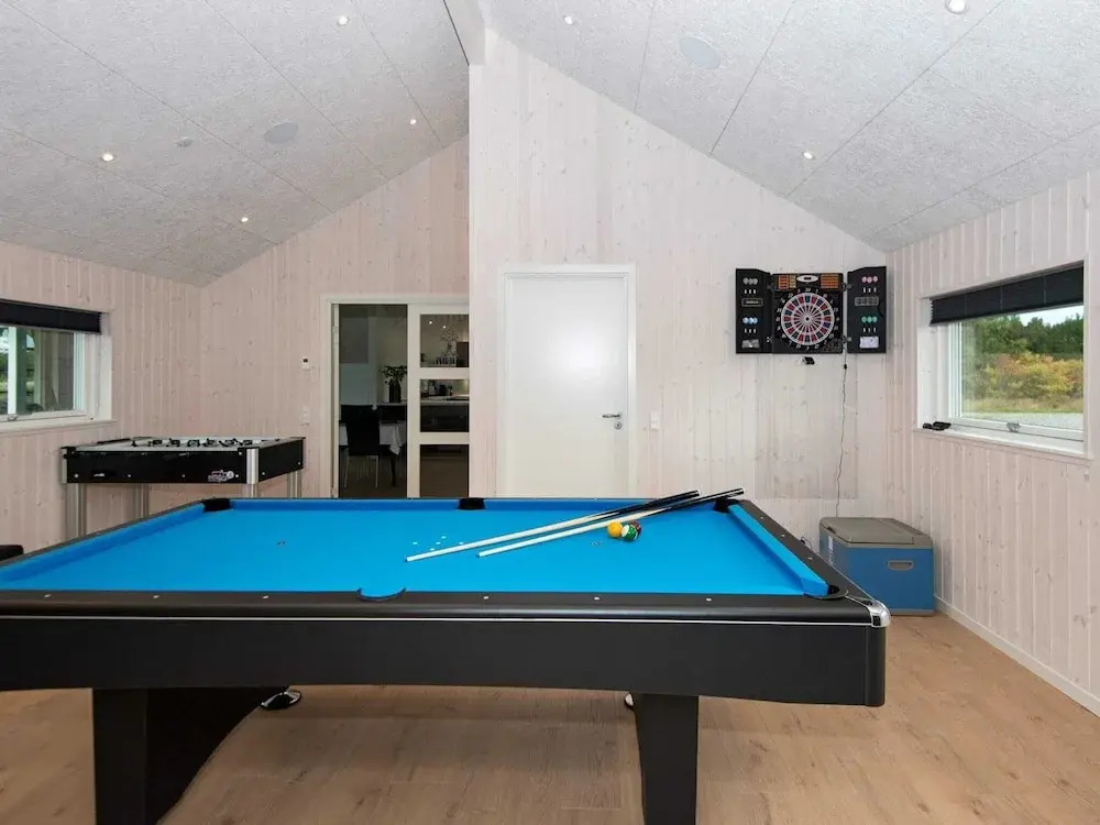 10 Person Holiday Home in Romo