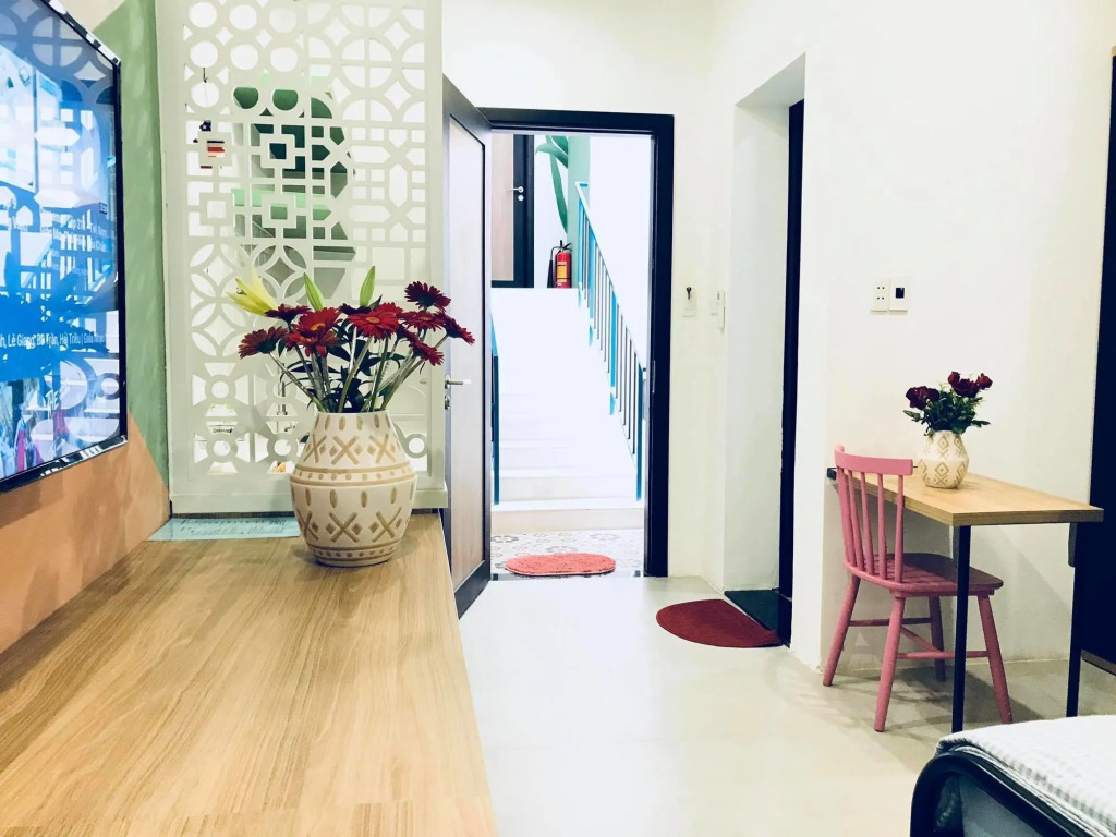 Chou House