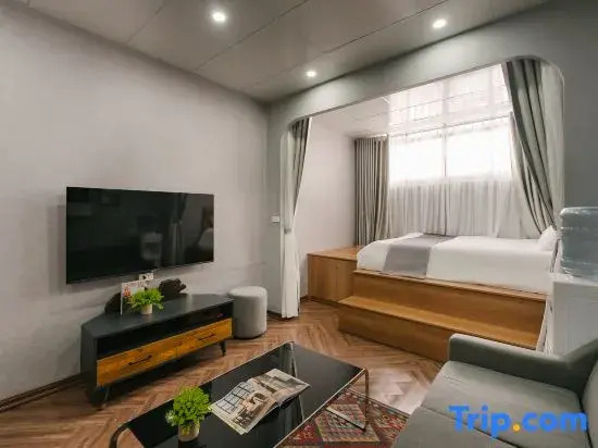 Hi.Home Bellevie–Lakeview Escape in Ha Noi Old Quarter