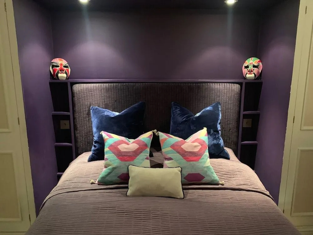 Charming and Full Of Character Apartment