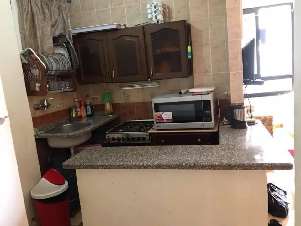 Cozy new 2 BD Amazing beach view Next to Hilton hotel Family only !العائلات فقط