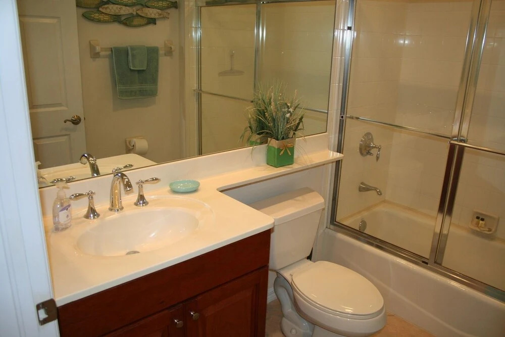 Bella Lago - Beautiful 3 BR Condo - Complex Pool and Fitness Room