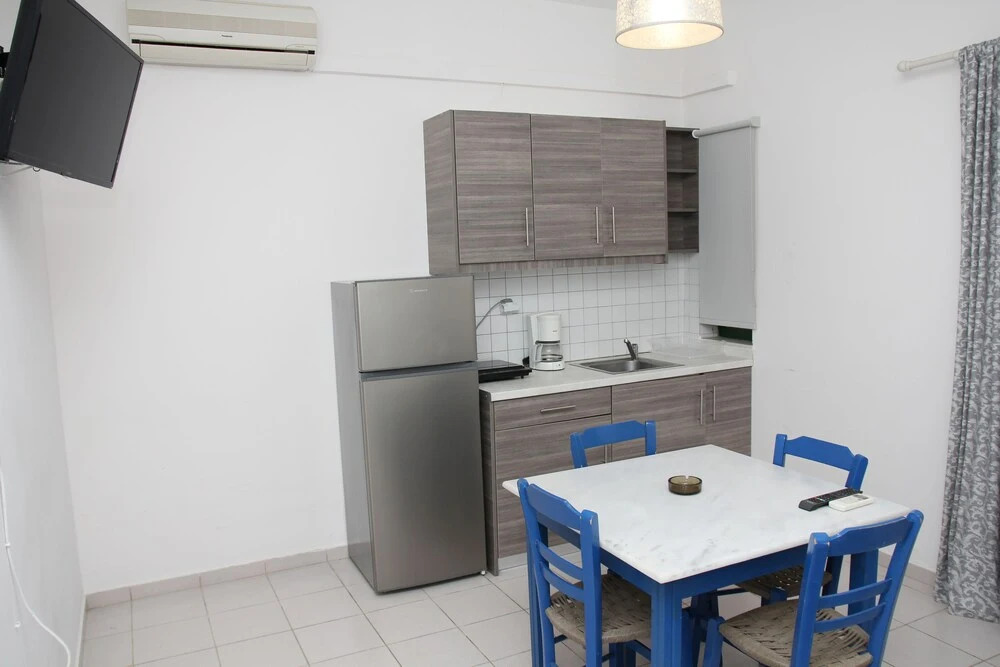 Coral Apartments