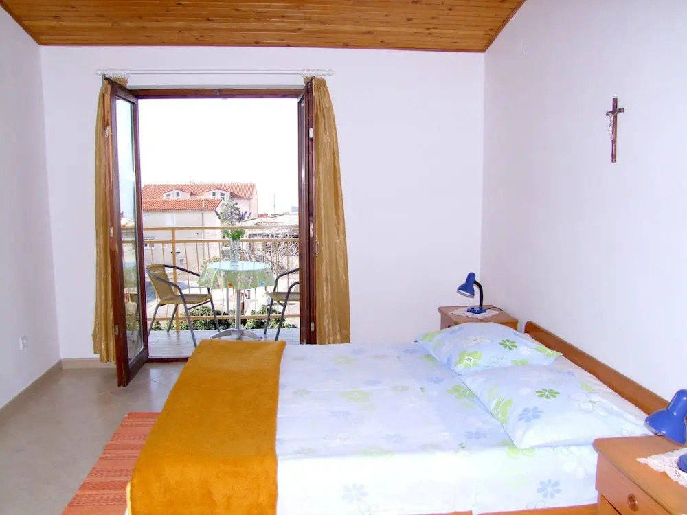 Apartment With 3 Bedrooms in Baška Voda, With Furnished Terrace and Wi