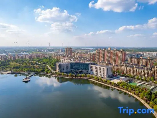 Xiangyun International Hotel (Dezhou Qingyun Beihai Park)