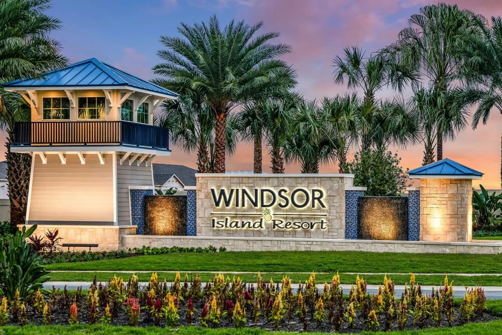 Modern Family 6BR Home w Pool Close to Disney, Davenport
