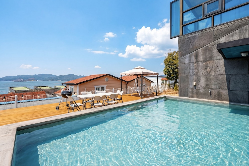 Geoje Stay Nangman
