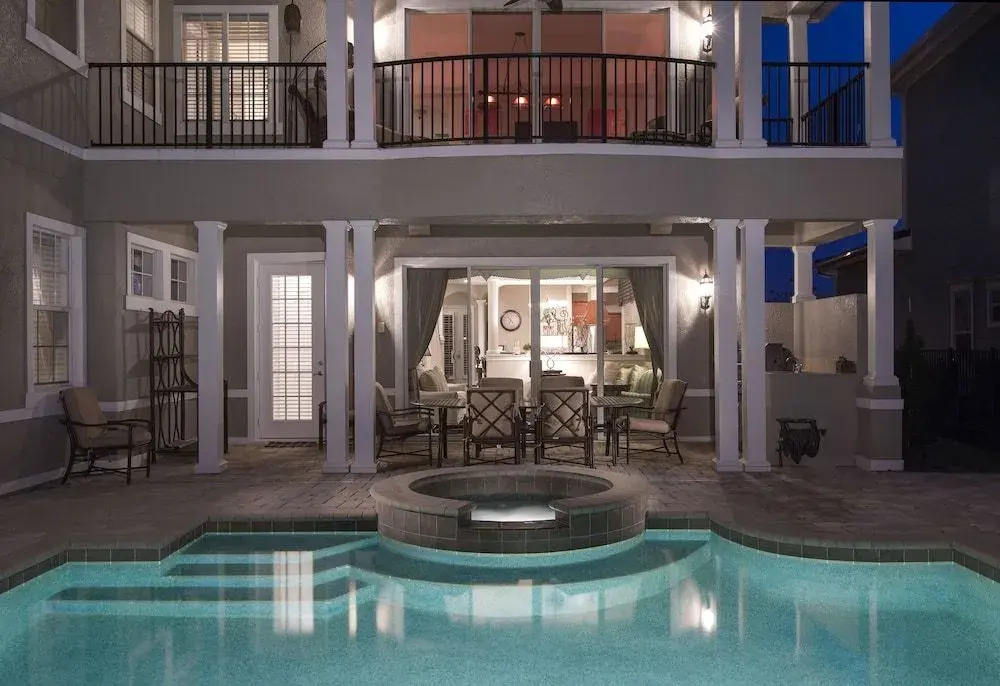 The Sunshine Luxury with Golf View 4 Br home by RedAwning