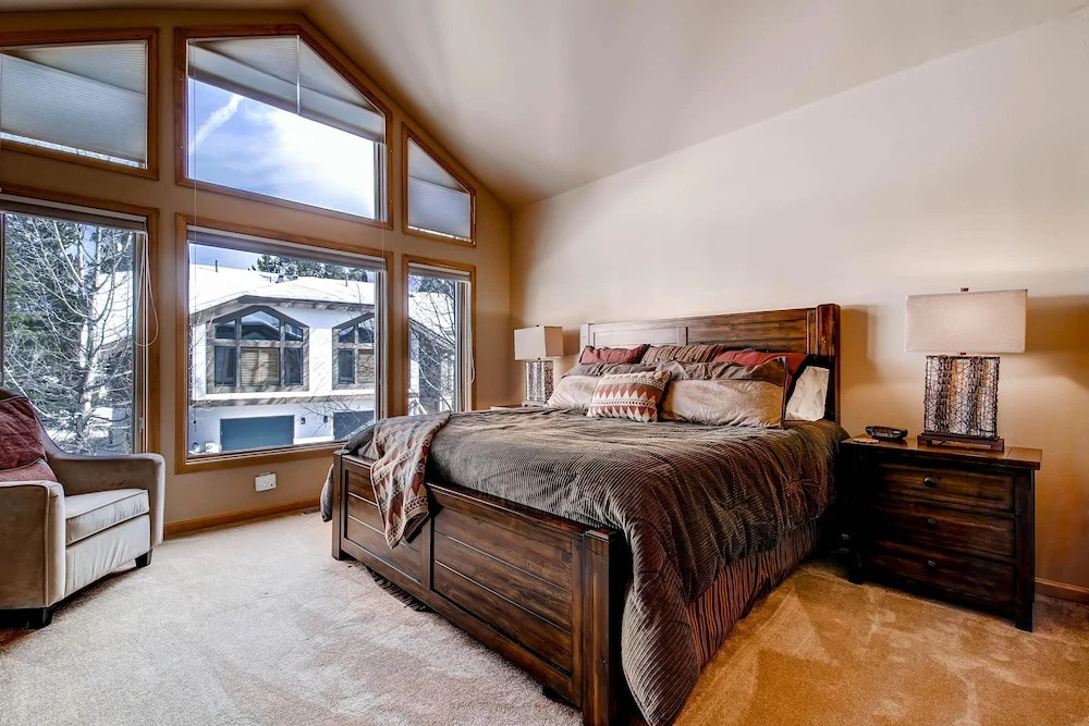 One Breck Place Imperial 25