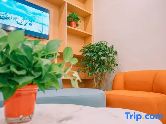 Qingmu Selected Hotel (Qingjiang Road Jianye Wuyue Plaza Store)