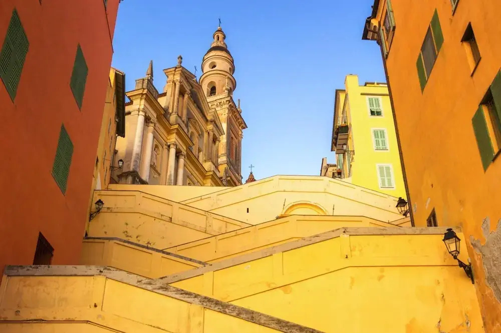 Mattoni in Menton With 1 Bedrooms and 1 Bathrooms