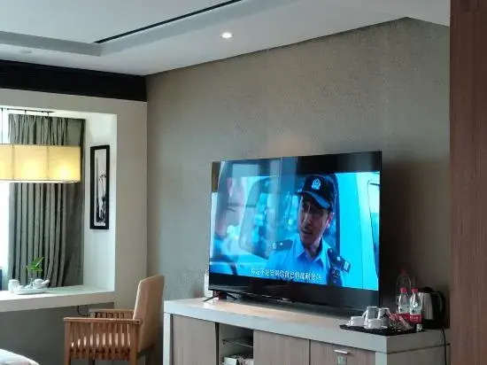 Bingly Hotel (White Feather Road, Xixia, Nanyang)