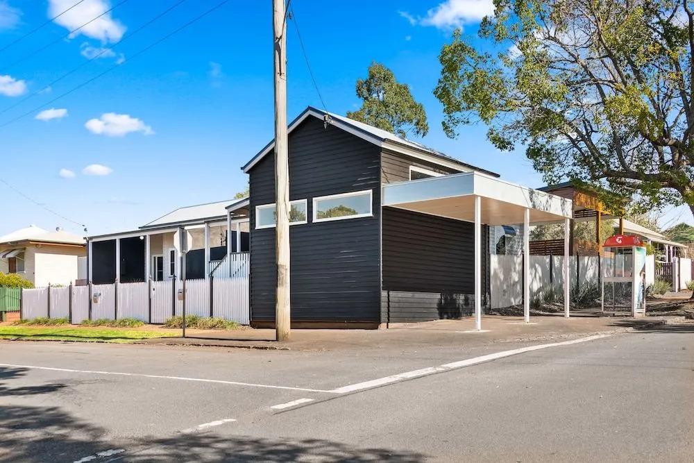 Bluestone Cottages - The Villa