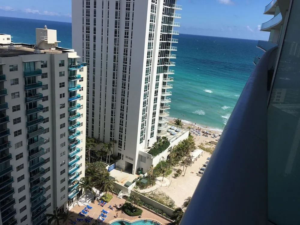 Oceanfront Lyfe Resort