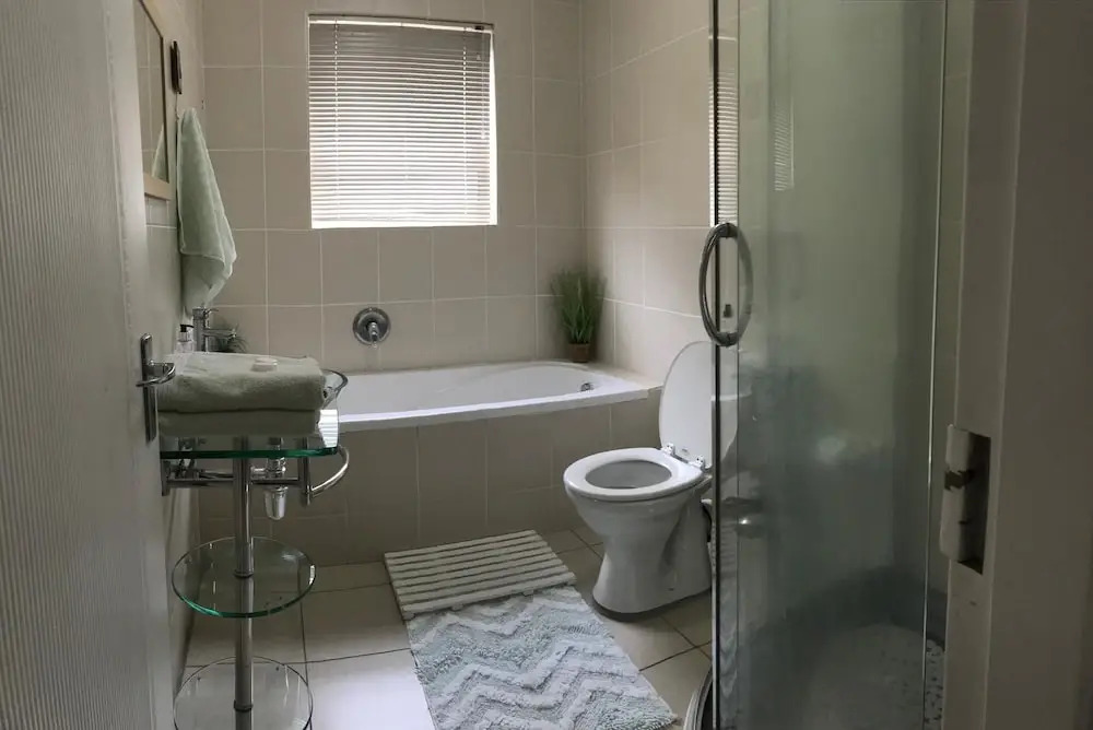 Bay Breeze Guesthouse Selfcatering