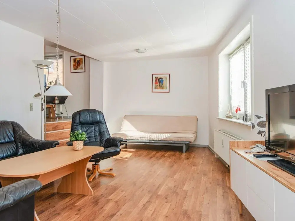 6 person holiday home in Thyborøn