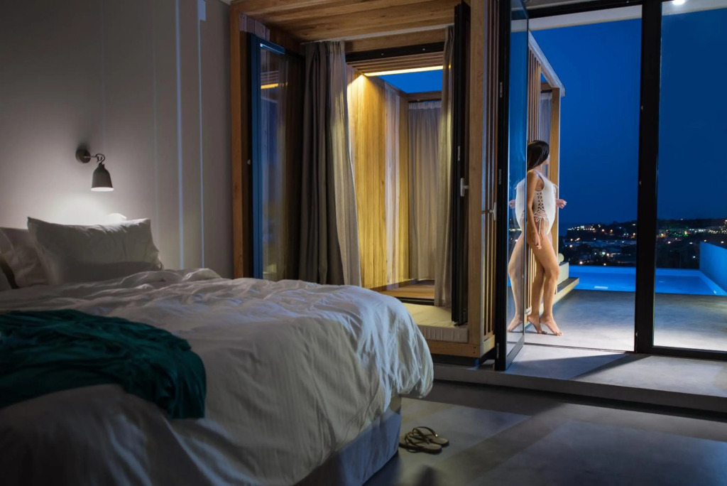 Zante Maris Suites