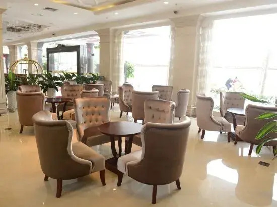 Dong He Hotel