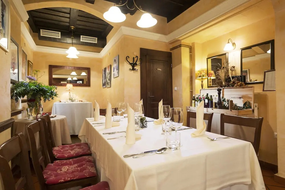 Rooms & Restaurant Ostarija