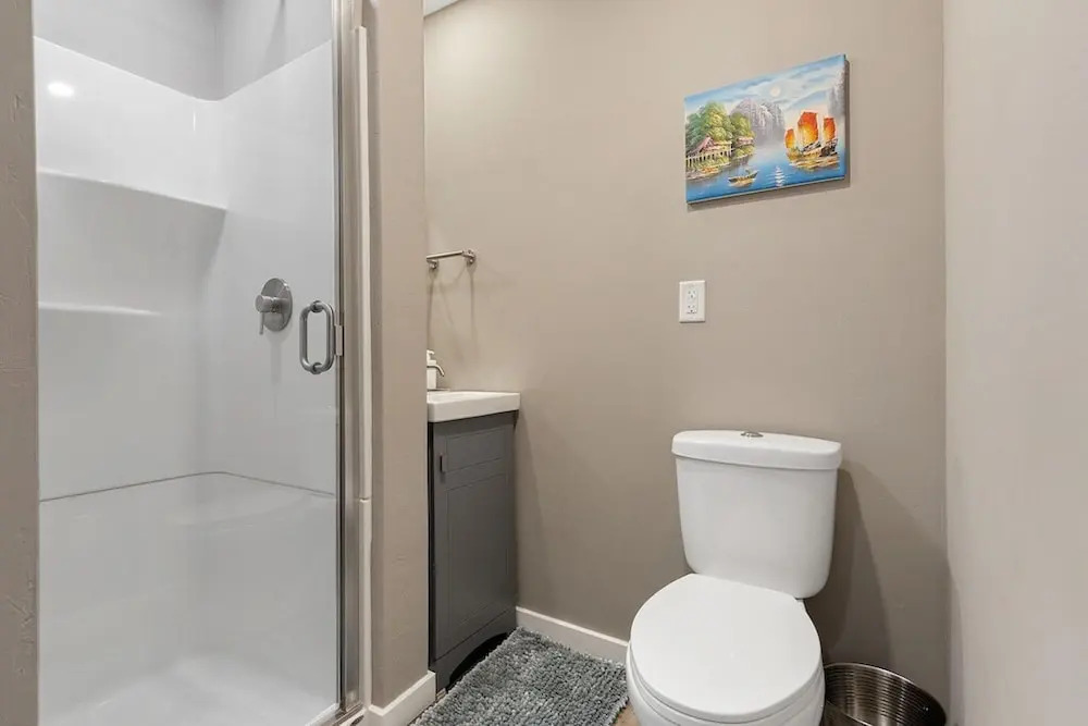Lazy River Villa - Hottub Fenced Yard Sleeps 11