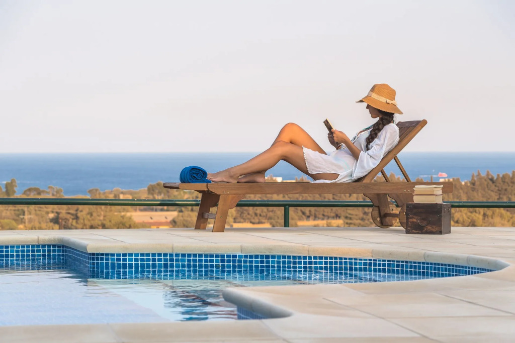 Bello Blu Estate Luxury Mediterranean Villa